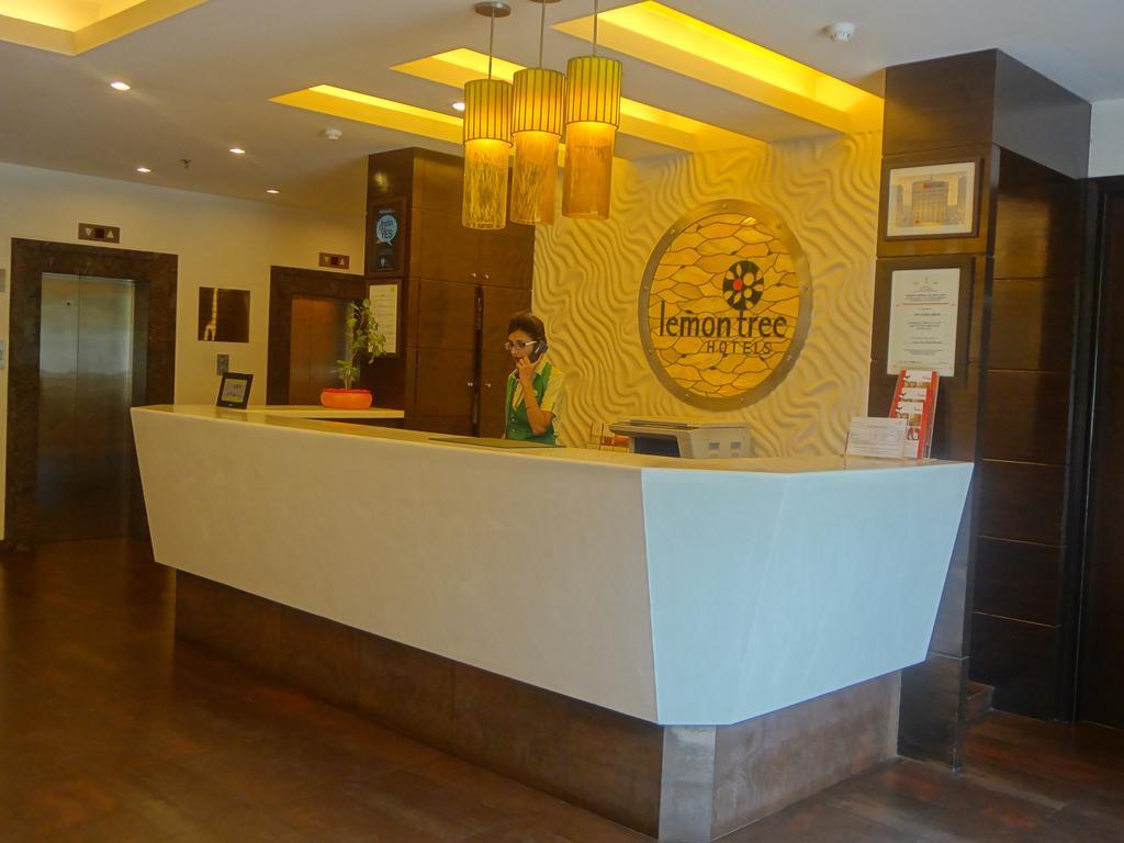 Lemon Tree Hotel, Αχμπανταμπάντ Εξωτερικό φωτογραφία