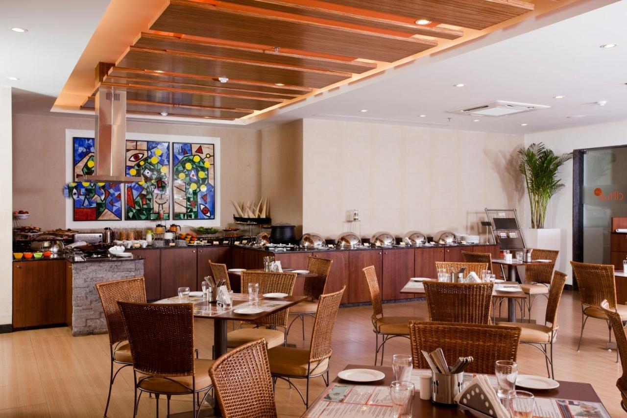 Lemon Tree Hotel, Αχμπανταμπάντ Εξωτερικό φωτογραφία